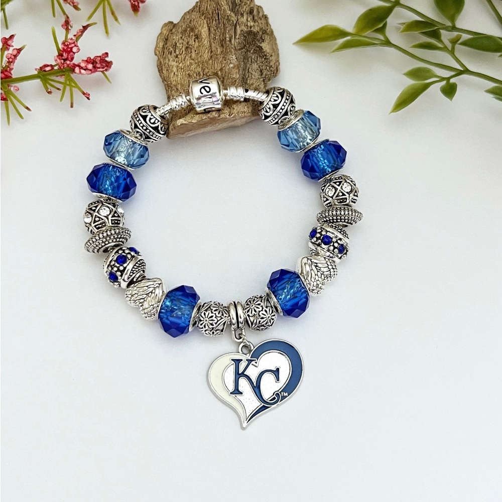 Kansas City Royals MLB Charm Bracelet NEW - Picture 2 of 4